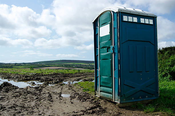 Best Portable Restroom Servicing (Cleaning and Restocking)  in Kentfield, CA